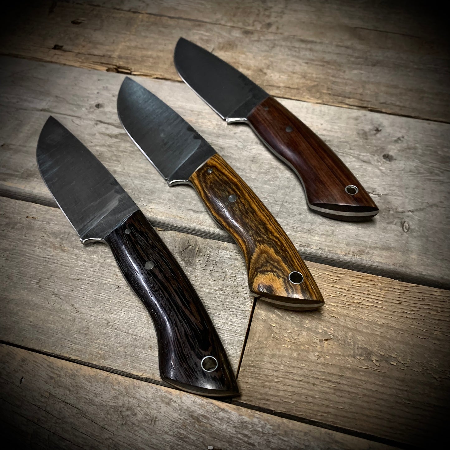 Auxiliary V2 Hunting Knife