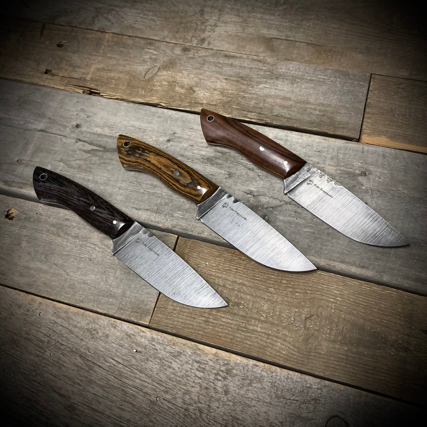 Auxiliary V2 Hunting Knife