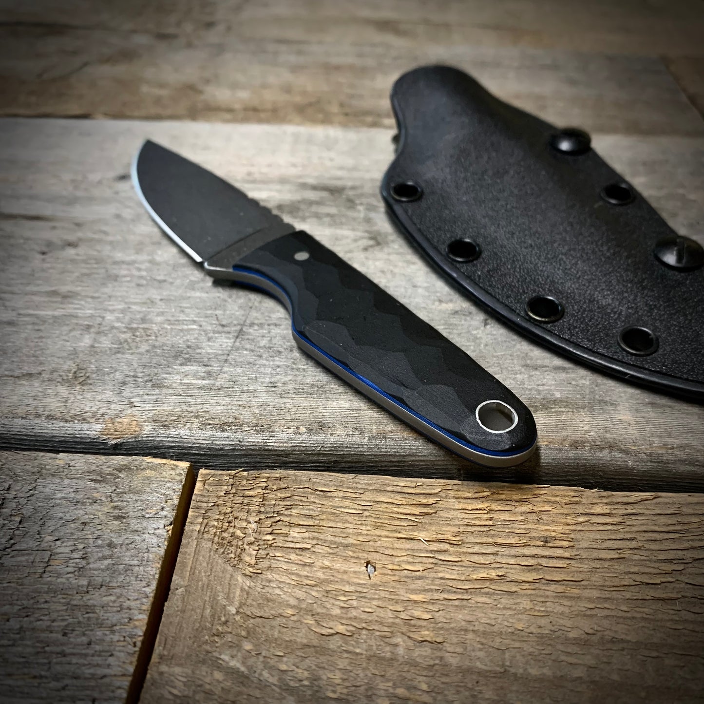 EDC Knife CPM MagnaCut