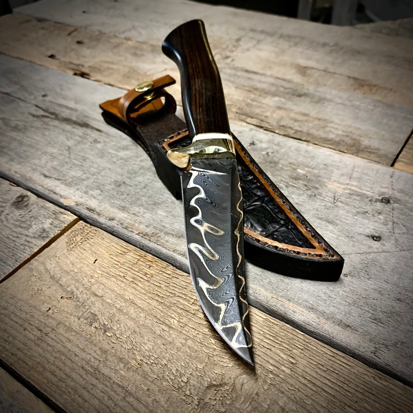 Bronze Damascus Hunter with Makassar Ebony & Mammoth Tusk Handle