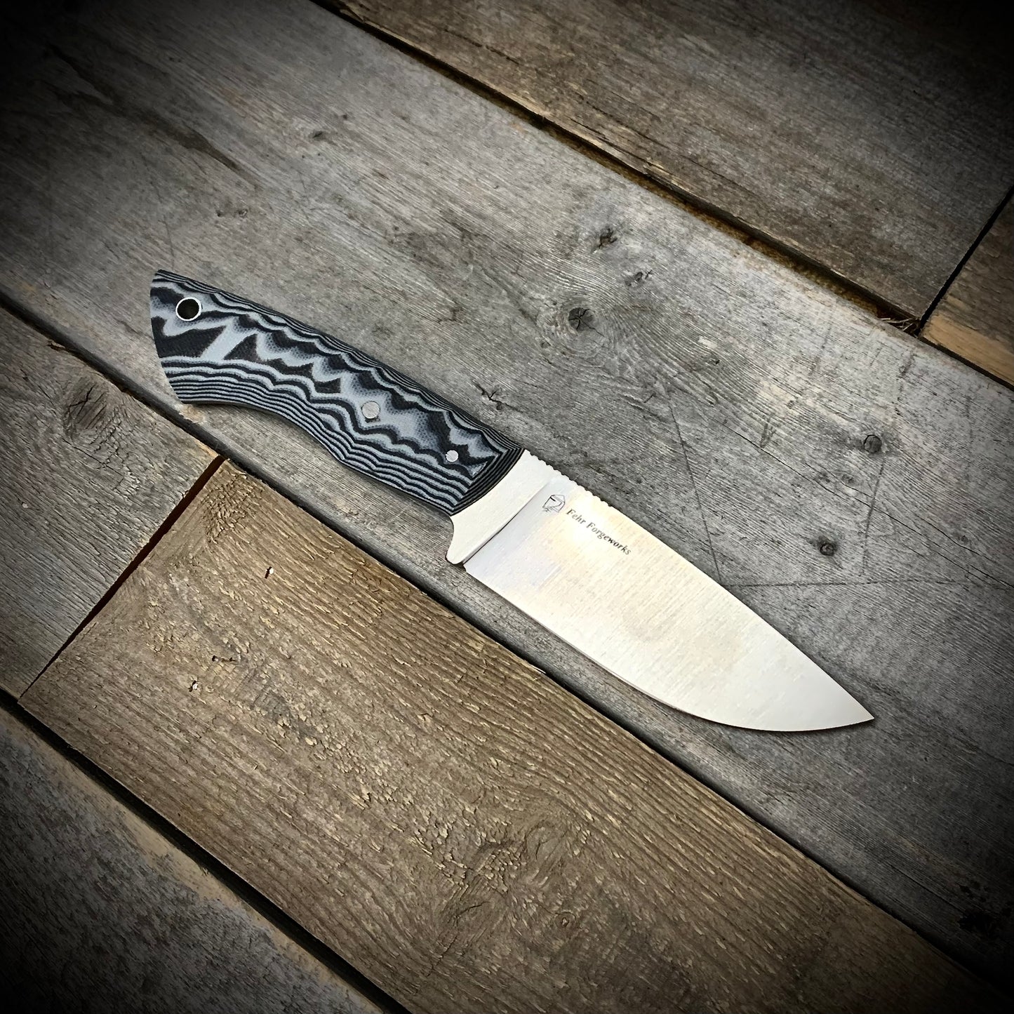 Auxiliary V2 Stainless Hunting Knife