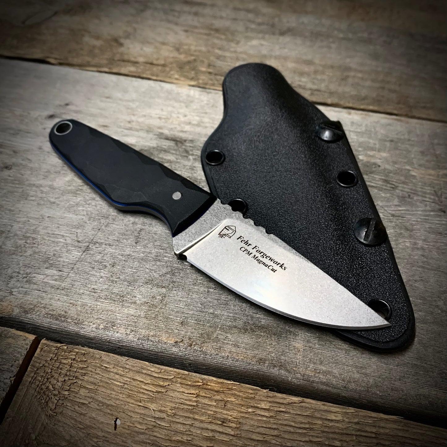 EDC Knife CPM MagnaCut