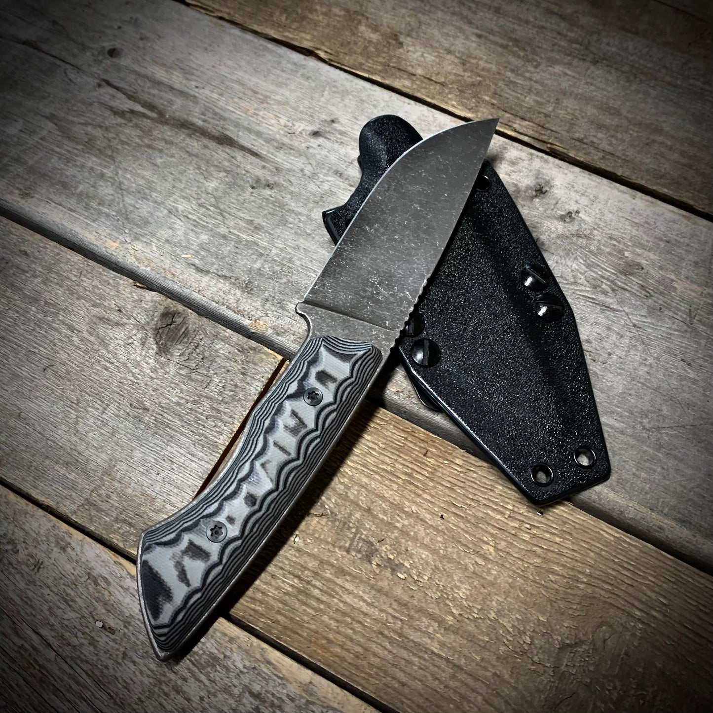 Auxiliary V3 Stainless Hunting Knife