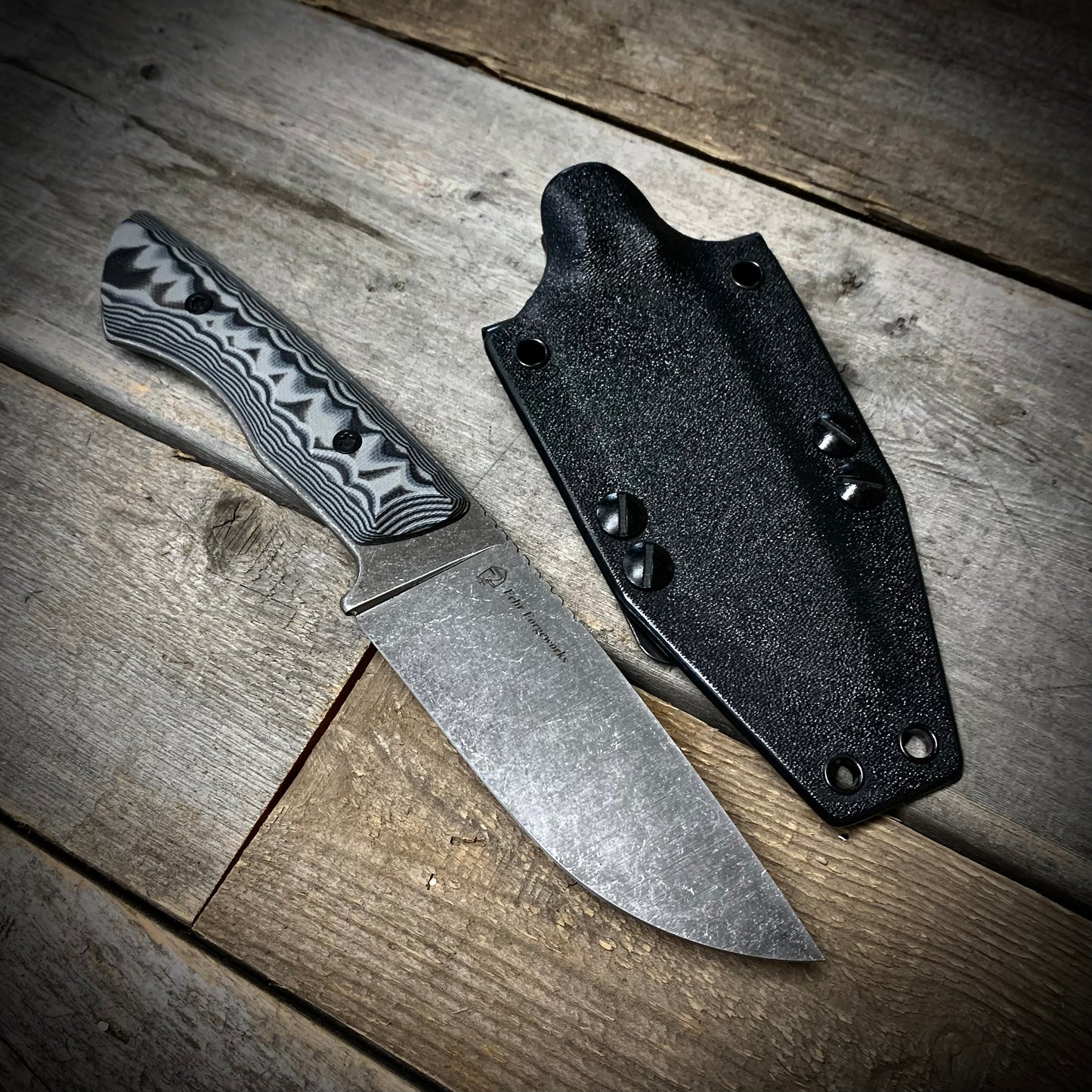 Auxiliary V3 Stainless Hunting Knife