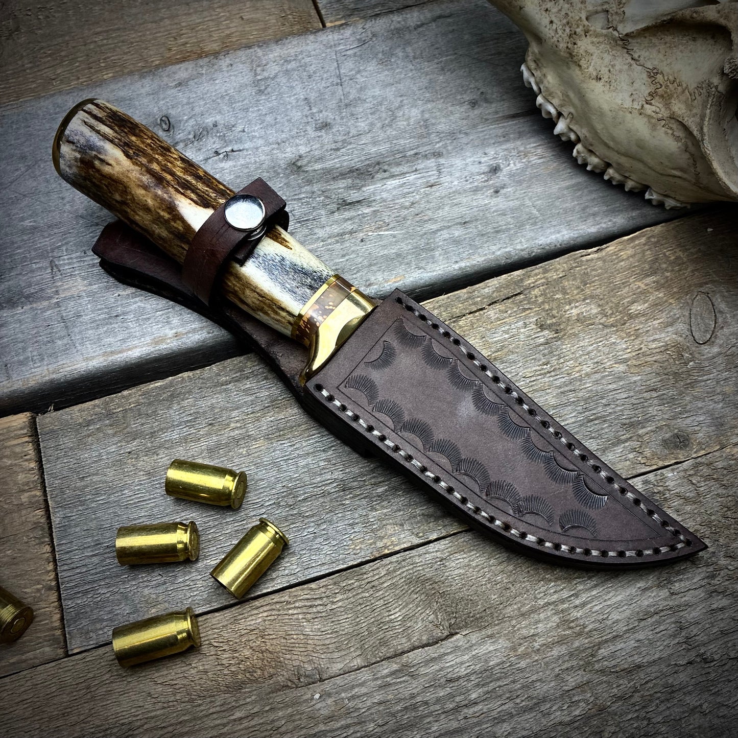 Damascus Hunter Antler Handle