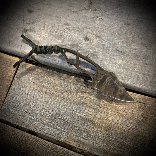 Hand Forged 1095  High Carbon Steel Neck Knife, perfect for Hiking and Bushcraft. Handmade by blacksmith Graeson Fehr In Winnipeg Manitoba Canada. Perfect for hiking, with durable black finish and paracord handle wrap. 